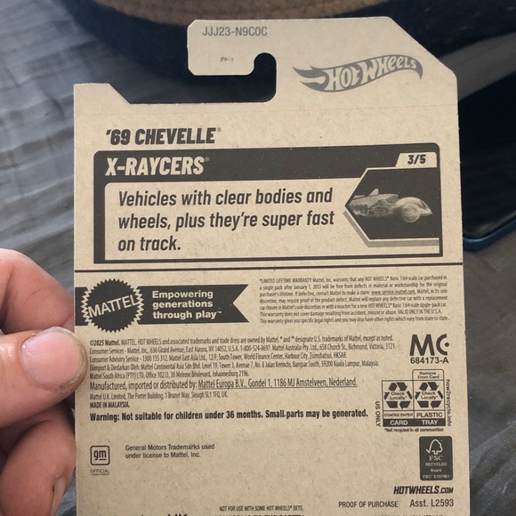 Mattel Hot Wheels '69 Chevelle X-Racers - Black and Green - Picture 8 of 8